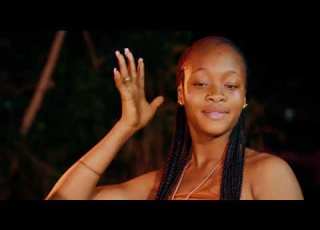  WOMAN B One Shakazulu Feat Dieida X Prydden Clip Officiel