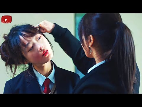 بنت أختها التوأم بتروح مكانها المدرسة عشان تنتقم من اللي بيضايقوها ملخص فيلم Everyone Is There بنت أختها التوأم بتروح مكانها المدرسة عشان تنتقم من اللي بيضايقوها ملخص فيلم Everyone Is There