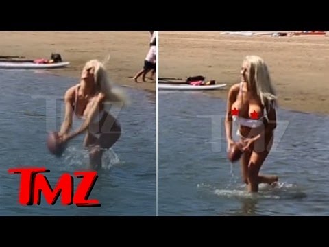 Courtney Stodden Flashes Boobs On The Beach TOUCHDOWN TMZ