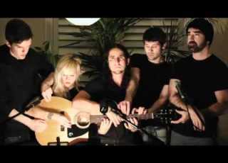5 People Play One Guitar Somebody I Used To Know Cover