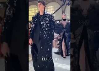  عرض ازياء ايلي صعب في اسبوع الموضه الرايقة بباريس ٢٠٢٢ Eliesaab
