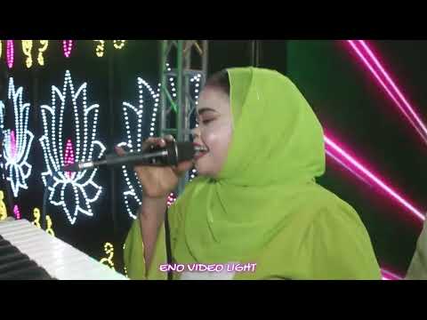 ناهد محجوب والسلطان حمو اسماعيل