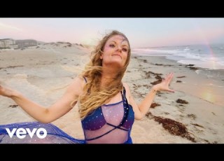 I AM SOPHIA Star Family Official Lyric Video