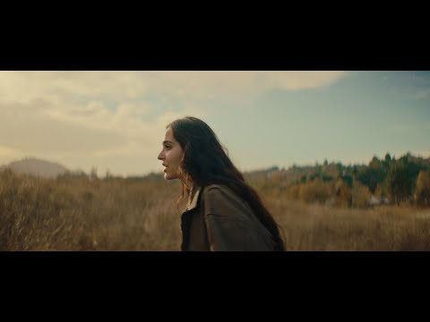 Yana Haunt Me Official Visualizer