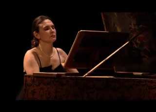 Bach English Suite No 3 BWV 808 G Minor Béatrice Martin Harpsichord
