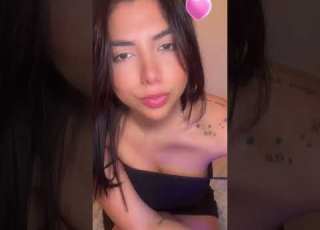 Carmella Periscope 107 Periscope Live Dailyvlog Broadcast Update Trending Fashion