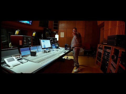 STORMY BEFORE ICEBERG