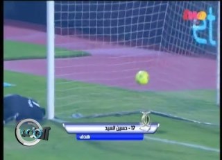 الملعب شاهد الهدف الأول لمصر المقاصة في مرمى النادي الأهلي تعليق محمود بكر