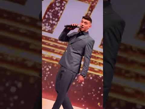 Al Shami لحظة صعود الشامي ع المسرح مع اغنية دوالي