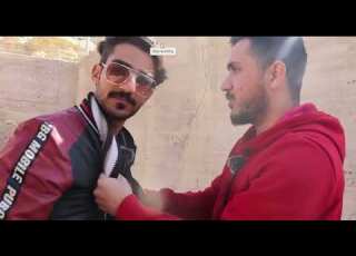 الشاعر كان راح يحمل سلامه و يخبطه في الارض اشتراك يا زعيم