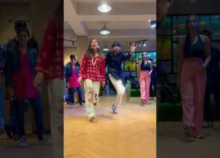  KAJRA RE DHARMIK SAMANI CHOREOGRAPHY FT SHURTI 10FTDOWN STUDIOS
