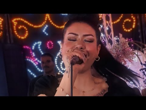 حوريه وفي ليله قابلوه كلموه سألوه طرب بأقوي احساس عند حوريه