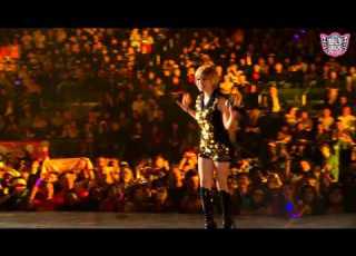 SNSD Kissing You SMTown Live In Madison Square Garden