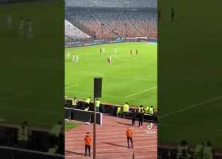 هتاف جمهور الأهلي بعد الهدف الثالث أمام الزمالك ماتسمعونا حسكم ايه اللي حصل عندكم