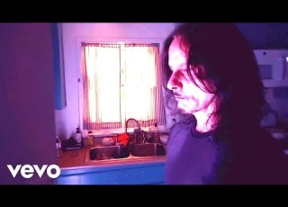 Sun Dont Shine In The End Official Video