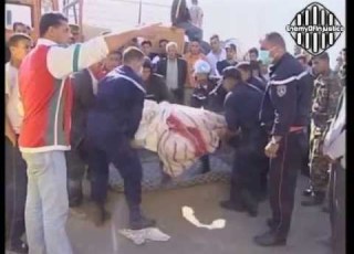  الحماية المدنية تستعين بالخبرات الأجنبية لإستخراج الجثث زلزال بومرداس 23 05 2003