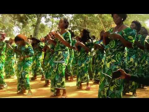 SAYUNI BI ESSE KWENYE MKUTANO MAKEDONIA BI ESSE JIHONEHE MWENYEWE