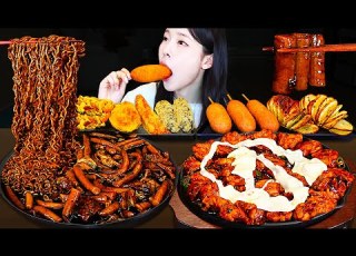  ASMR MUKBANG Black Bean Noodles Tteokbokki Seasoned Chicken Hot Dog French Fries Eating