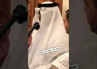 وكأنه كروان سبحان من أعطاه هذا الجمال