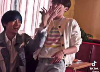  الدنيا حلوة واحلي سنين لي BTS