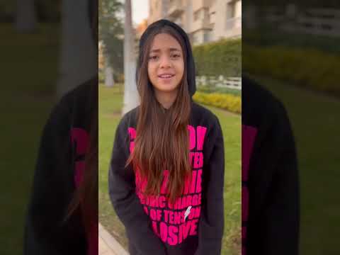 ايسل قلعت هدومها شوفوا الفيديو اللي فوق ده