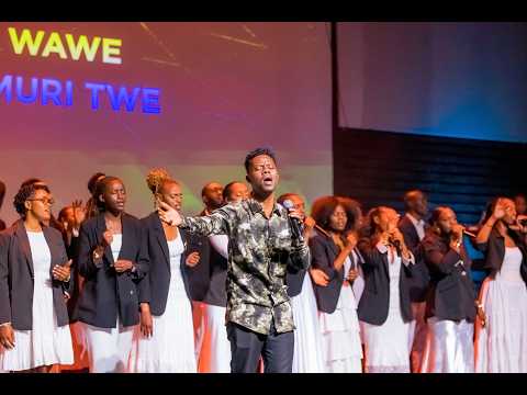 MWUKA WERA ELAYONO WORSHIP FAMILY Official Live Video
