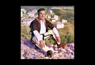 Александар Сариевски Седна баба да вечера 1