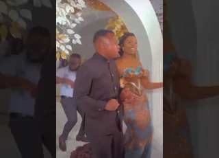  Angalia Watoto Wa Samia Wakiingia Ukumbin Kwenye Harusi Yao Iliyofanyika Jana Kweye Hotel Ya Rotana