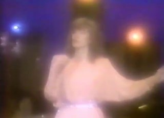  Betty Buckley Sings Memory