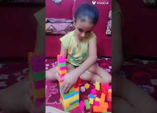 مكعبات مع كوكي