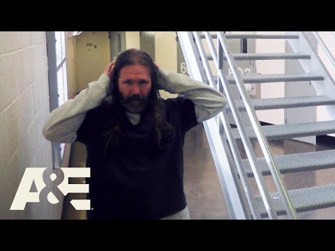 60 Days In Matt Taps Out To Save His Son S Life Season 4 A E