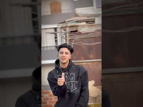 انا حبيتك وجرحتيني انا صونتك لاكن خونتيني