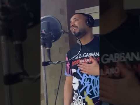 ياما وحدي في بلاد غريبة