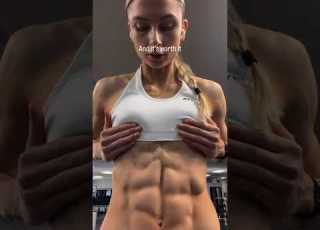  Gym Girl Showing Six Pack Abs Abs Motivation Sixpackabs Absflex Viralvideo Music Sixpack