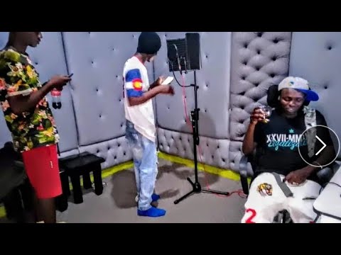 Ikotusawa Studio Session Moto Moto Family Ikotusawa Studio Session Moto Moto Family