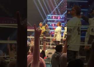 فقرة رومان رينز وذا أوسوس في عرض WWE RAW