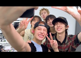 أول أسبوع ترويج لـ GO و WYW كورتيس مترجم للعربية