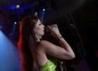  Haifa Wehbe Fakerni In Dubai 2005 Better Sound Translation هيفاء وهبي فاكرني
