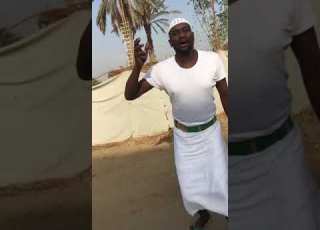 بابا نزل معاشه