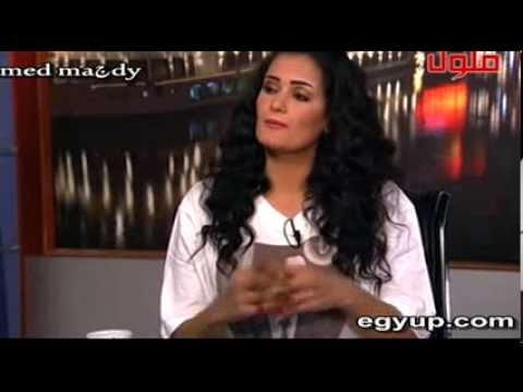 سما المصرى تبدأ أولى حلقات البرنامج بألفاظ خارجة 18 انا قولت أهو D