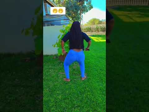Moyen Te Awilo Longomba Dance