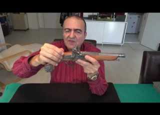 Ağızdan Dolma Karabarut Ile Çalışan Tabanca