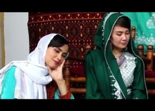  آسیه رحیمی با ضیا وهادی سلطانی در یک برنامه دورهمی دوستانه با میزبانی راضیه نظری Asiyarahimii
