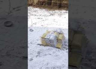 LIME TREATMENT TO SOIL FOR FOUNDATION OF 9 STOREY TOWER