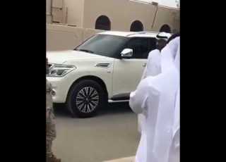 تواضع الشيخ محمد بن زايد