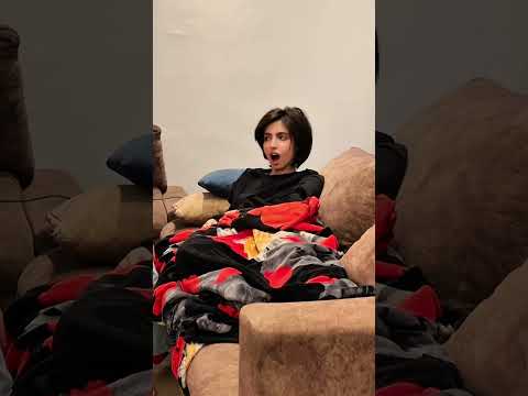 اختي بتبوسني