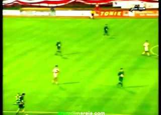 ديربي 1999 لا صوت يعلو على جمهور الرجاء