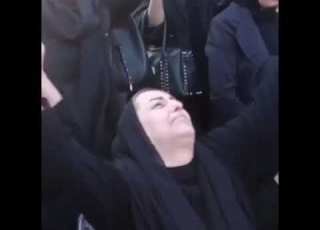 خون بچه من پایمال نمیشه ریشه ظلم بسوزه