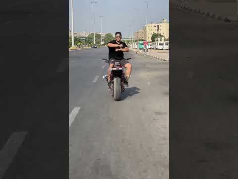 شوف اغرب سواقة موتوسيكل ريس ف العالم