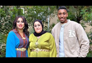 فيلم قصير كاتعدى على مرت والدها الكبير حيت زوج راسو و لكن ولدها الصغير فالأخير خرجات شويطينة